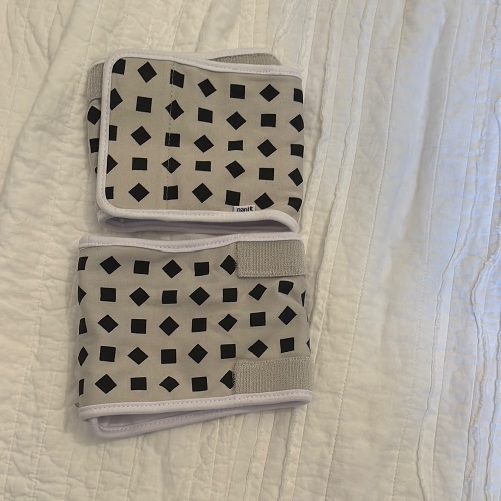 Nanit breathing swaddle